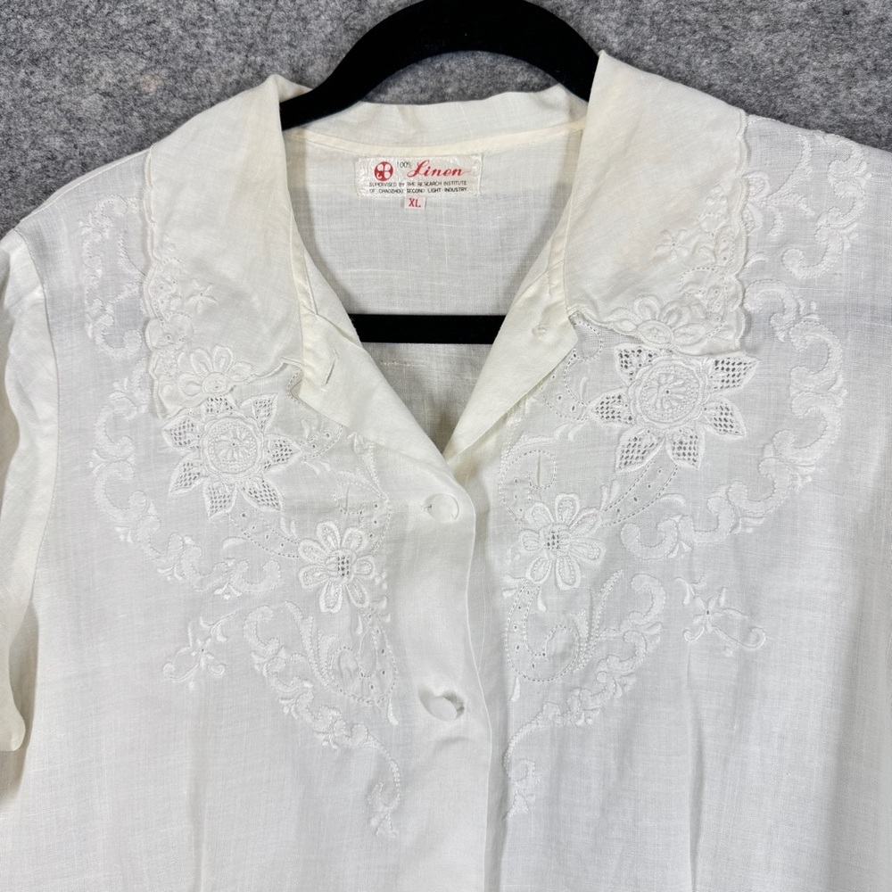 Vintage Ivory Linen Embroidered Button Blouse XL Short Sleeve Summer Cottagecore - Picture 3 of 16
